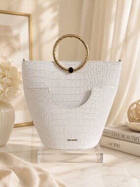 NWOT Ted Baker Maisee White Croc Embossed Bucket Bag with Gold O-Ring Handle